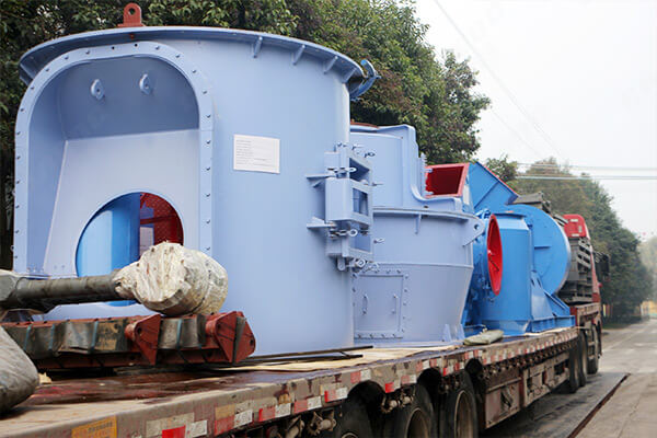 立磨機發(fā)貨現(xiàn)場