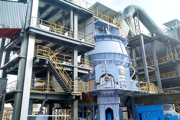 新鄉(xiāng)長(zhǎng)城機(jī)械為云南客戶承建的年產(chǎn)60萬(wàn)噸礦粉線現(xiàn)場(chǎng) 新鄉(xiāng)長(zhǎng)城機(jī)械為云南客戶承建的年產(chǎn)60萬(wàn)噸礦粉線現(xiàn)場(chǎng)