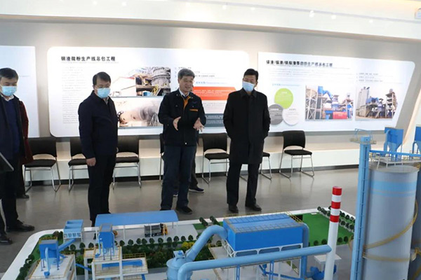 新鄉(xiāng)市人大常委會(huì)副主任職偉一行蒞臨長(zhǎng)城公司調(diào)研 新鄉(xiāng)市人大常委會(huì)副主任職偉一行蒞臨長(zhǎng)城公司調(diào)研