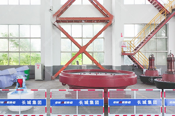 長城機(jī)械大型立磨機(jī) 球磨機(jī) 回轉(zhuǎn)窯配件